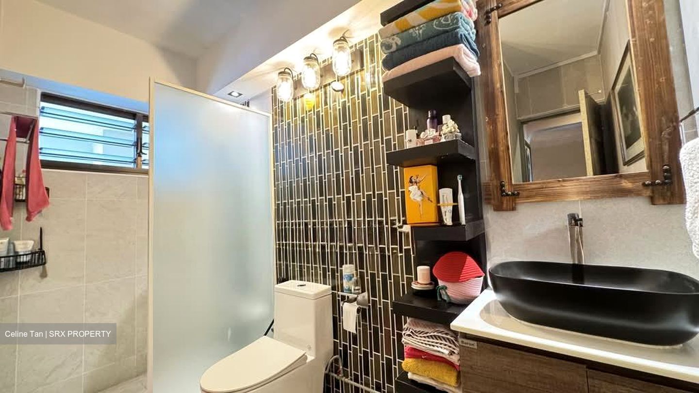 Blk 834 Yishun Street 81 (Yishun), HDB Executive #568149631